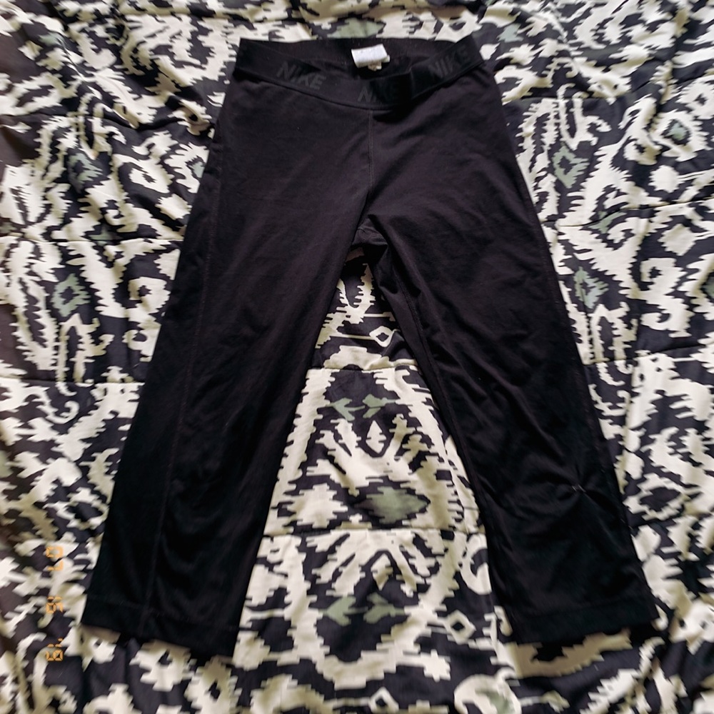 Capri Nike leggings